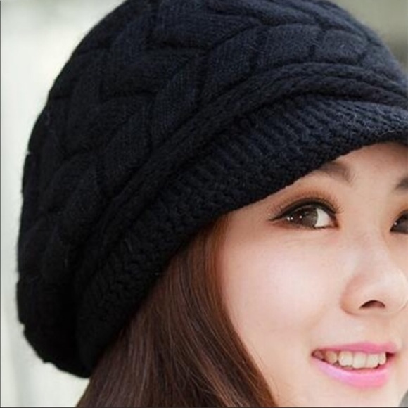 2 for $40 Black Beret knitted Rabbit fur Beanie - Picture 4 of 6